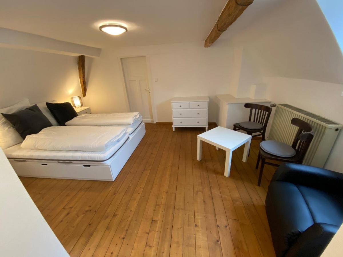 Altes Pfarrhaus Otel Ernst Dış mekan fotoğraf