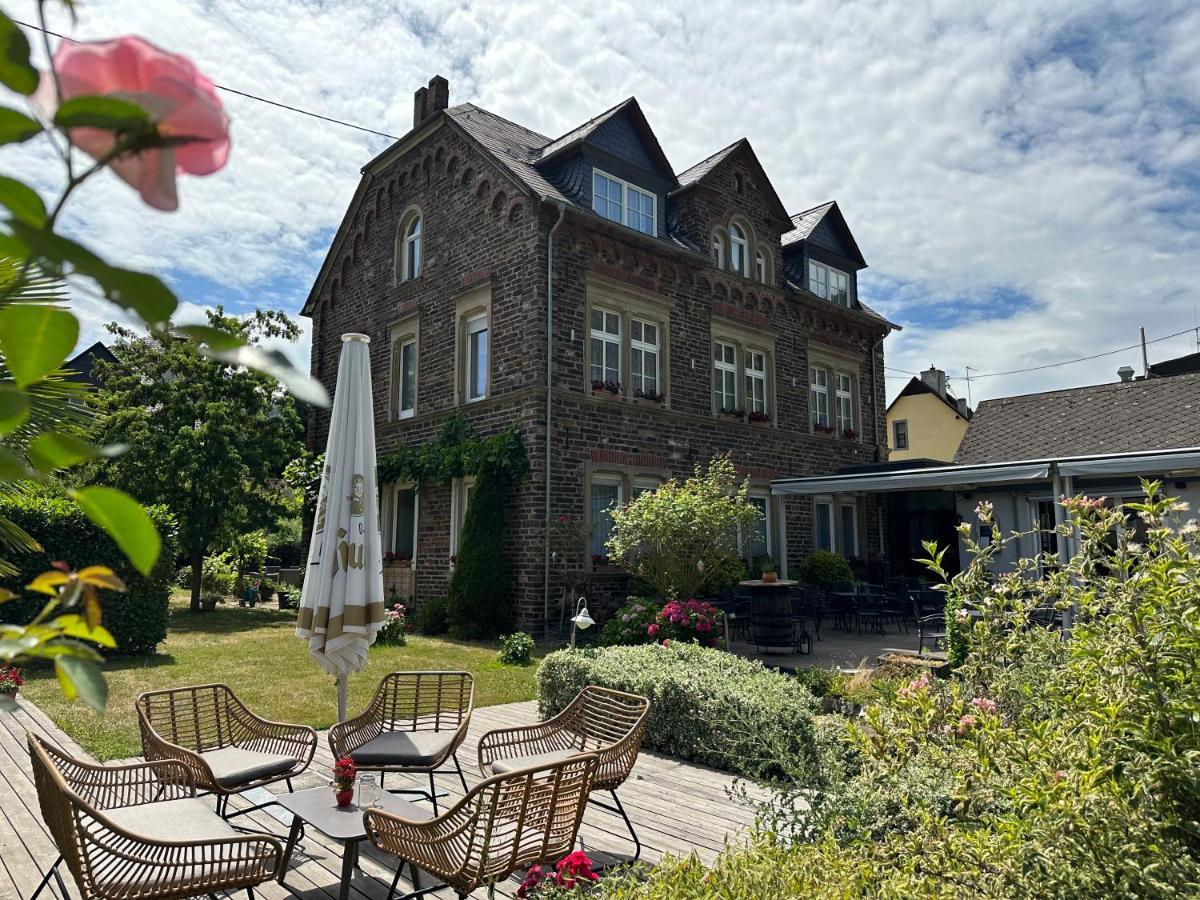 Altes Pfarrhaus Otel Ernst Dış mekan fotoğraf